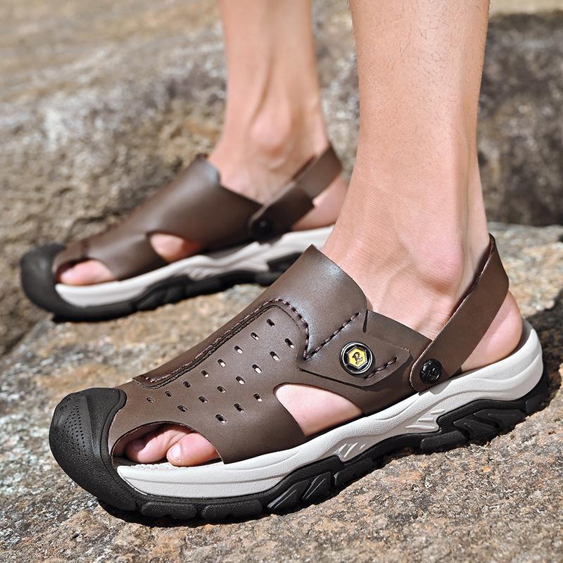 Fashion Mens Hollow Out Flats Leisure Driving Sandals  Anti-collision Toe Man Summer Slippers Wading Aqua Shoes Men Outdoor Sandals