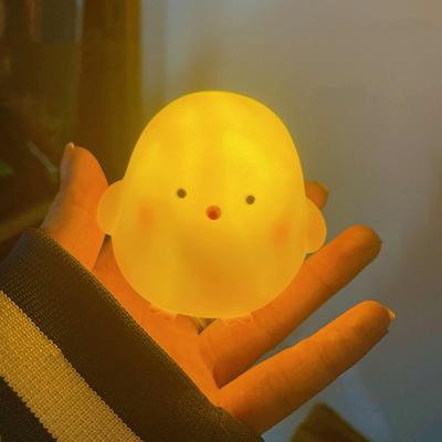 Nachtlampe Entzückendes Aussehen Wiederaufladbar Weiche Beleuchtung Flimmerfrei Augenschutz Dekorative Vinyl Cartoon Küken LED Nachttischlampe Raumdeko