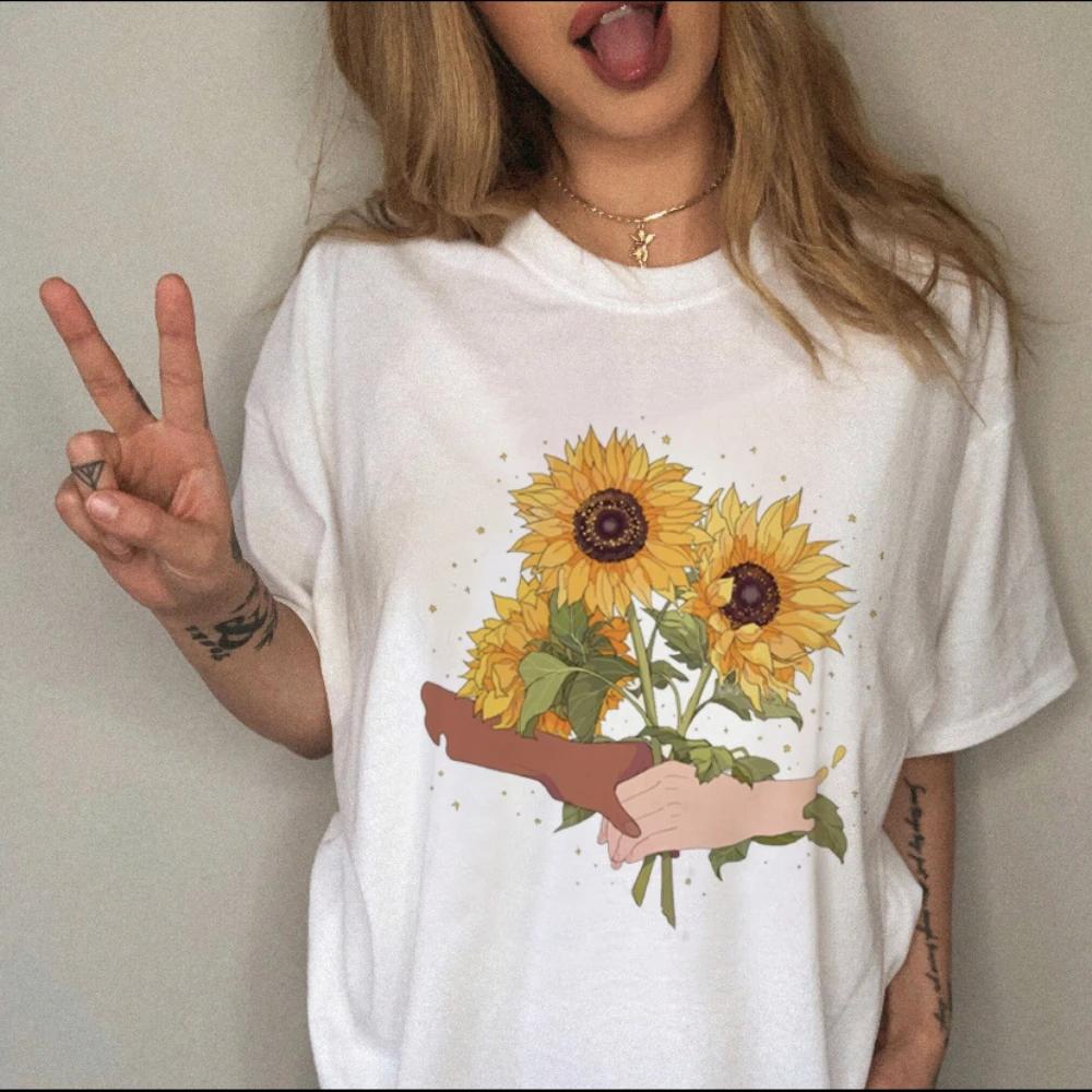 Women TShirt Retro Witch Style TShirt Y2K Aesthetic Casual Loose Fit Top Sun Moon Stars Harajuku Graphic Print Daily Streetwear