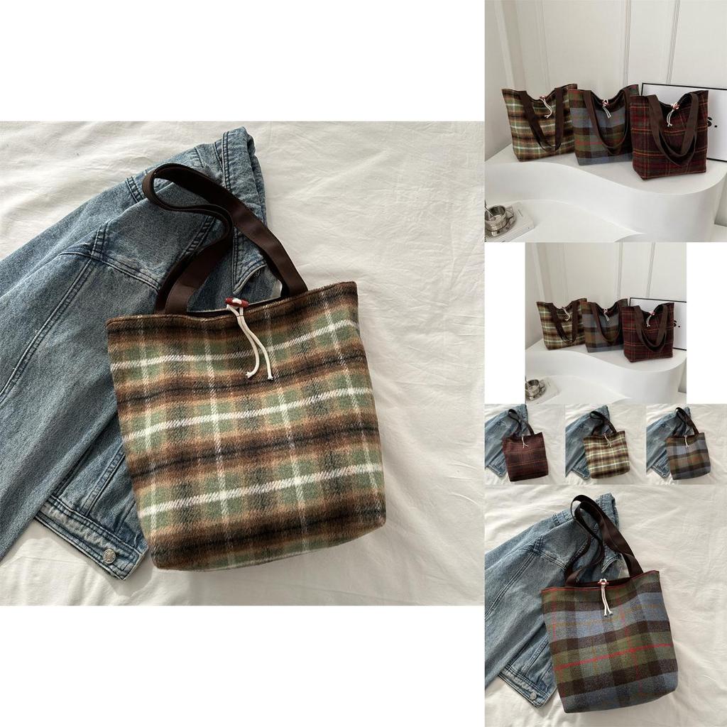 2024 New Korean Style Large Capacity Plaid Tote Bag Woolen Fabric Street Fashion Underarm Bag