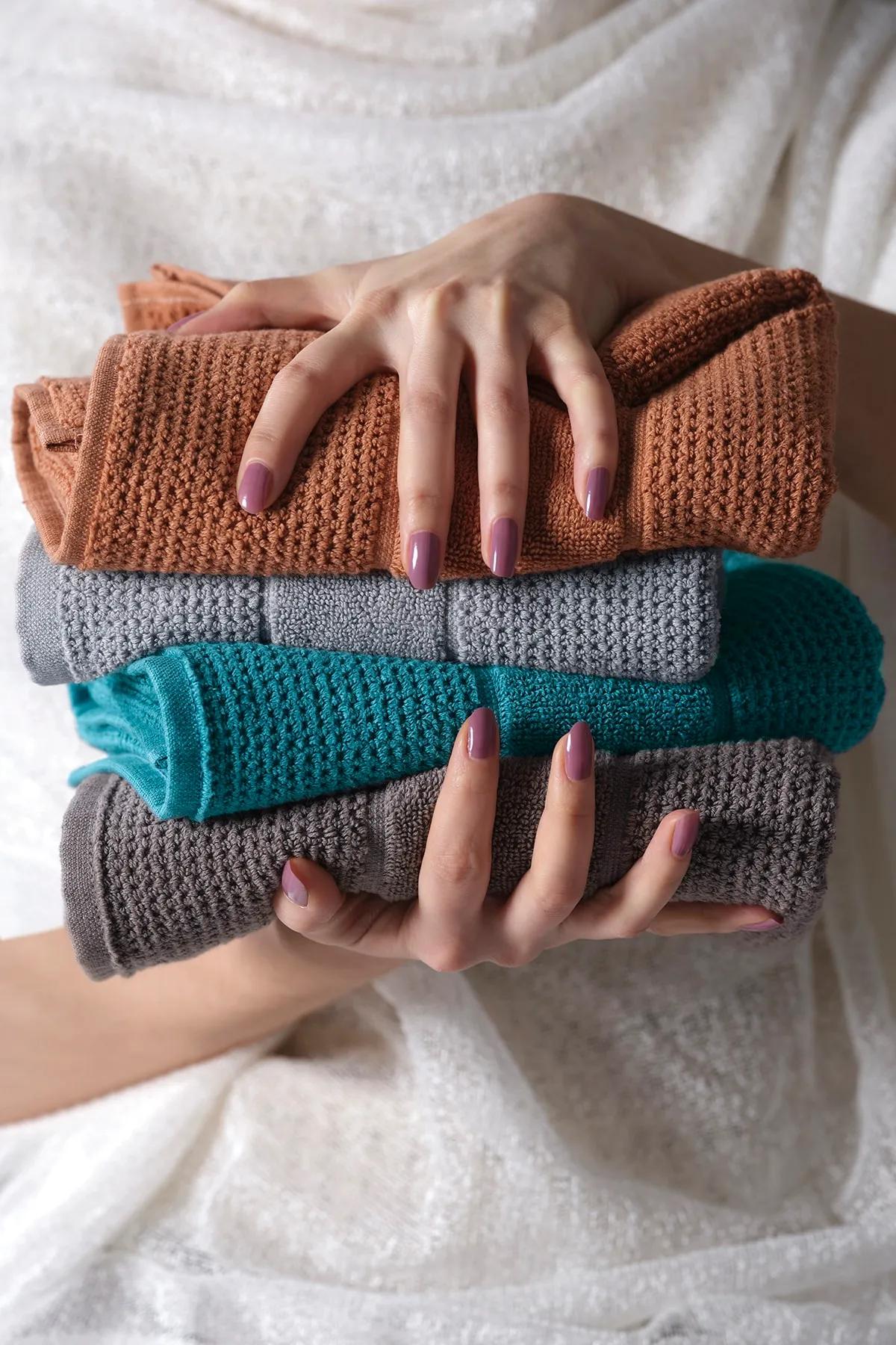 

Набор из 4 полотенец для рук и лица 50x90 см