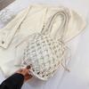 Yogodlns Geantă țesătă din paie cu design mic pentru femei, geantă nouă de vară de calitate superioară, geantă cu găleată de apă, geantă de plajă occidentalizată