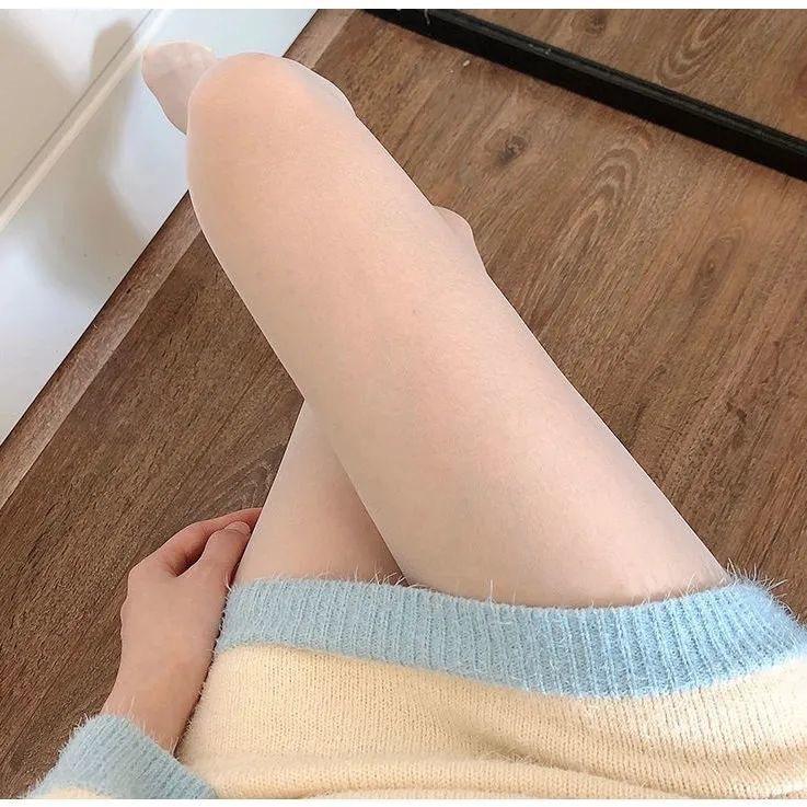 

White pantyhose, thin stockings, black stockings, Lolita sweet style jk Socks that mimic bare legs, anti-snag, silky smooth for summer White silk stockings with