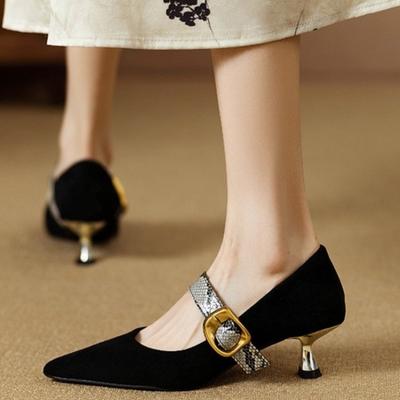 Mode 2025 Neue Damen Damen Schwarzes Wildleder Spitzschuh Mittelhoher Absatz Lässige Büroschuhe - Riemen über dem Spann mit Schlangenmuster und goldener Schnalle