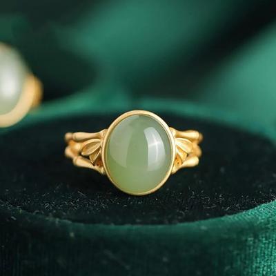 Antike Goldfarbe Handwerk Eingelegter Grüner Ovaler Hotan Jade Kreativer Bambus Offener Verstellbarer Ring Für Damen Elegantes Klassisches Schmuckstück