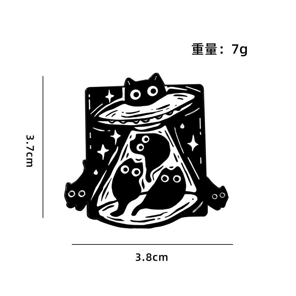 Cartoon black cat series brooch creative versatile personalized fashion clothing accessories black cat knife metal badge