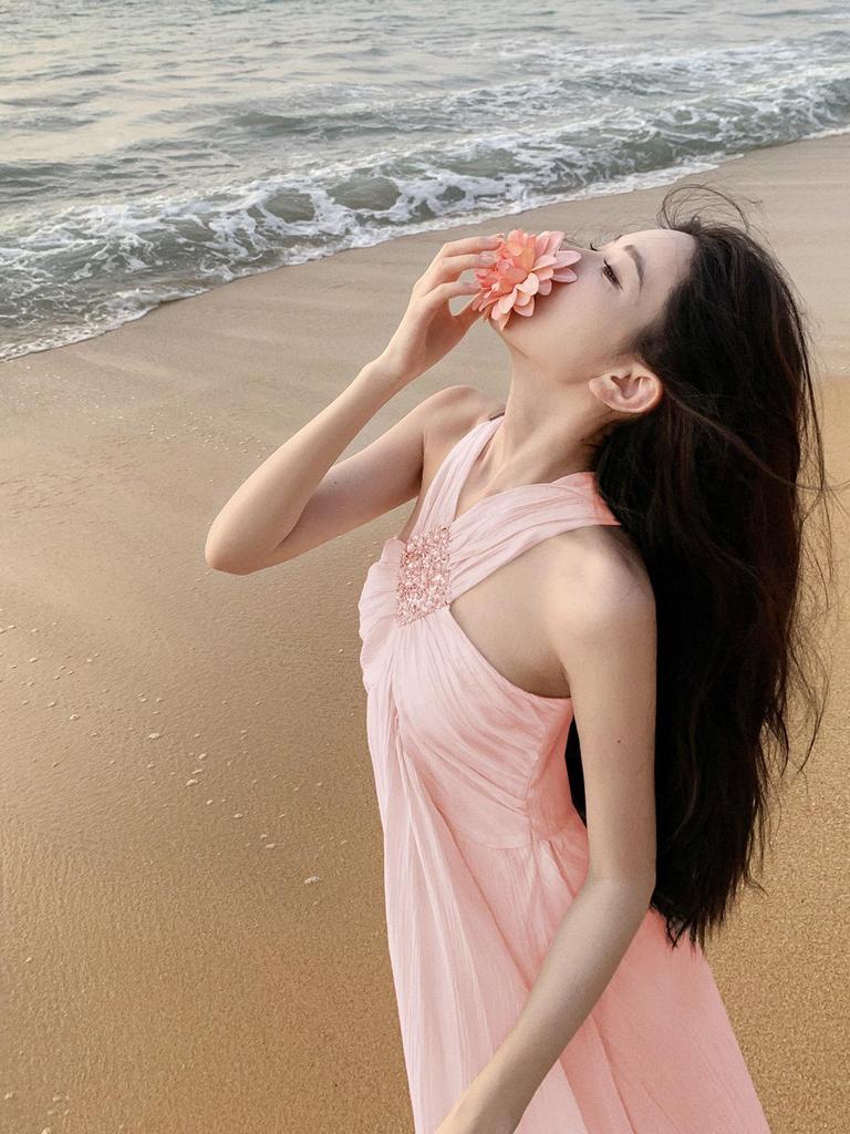 French Peach Pink Spaghetti Strap Slimming Slit Gown