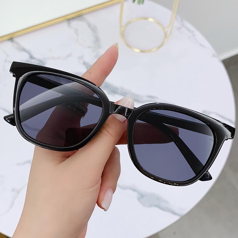 

Ретро женские солнцезащитные очки простые солнцезащитные очки для вождения мужские квадратные очки