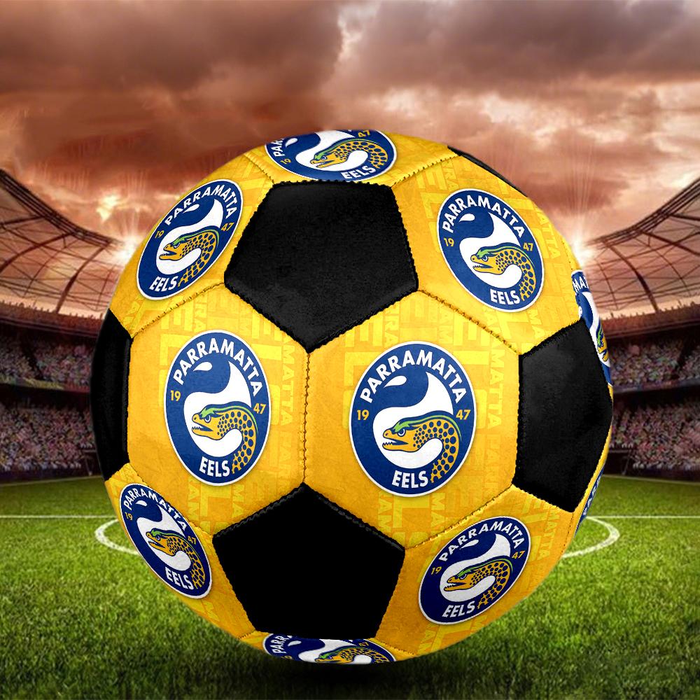 SIZE 5 Parramatta Eels Soccer Ball Colorful All Ages Machine Stitched PVC Competition Ready Durable High-Bounce