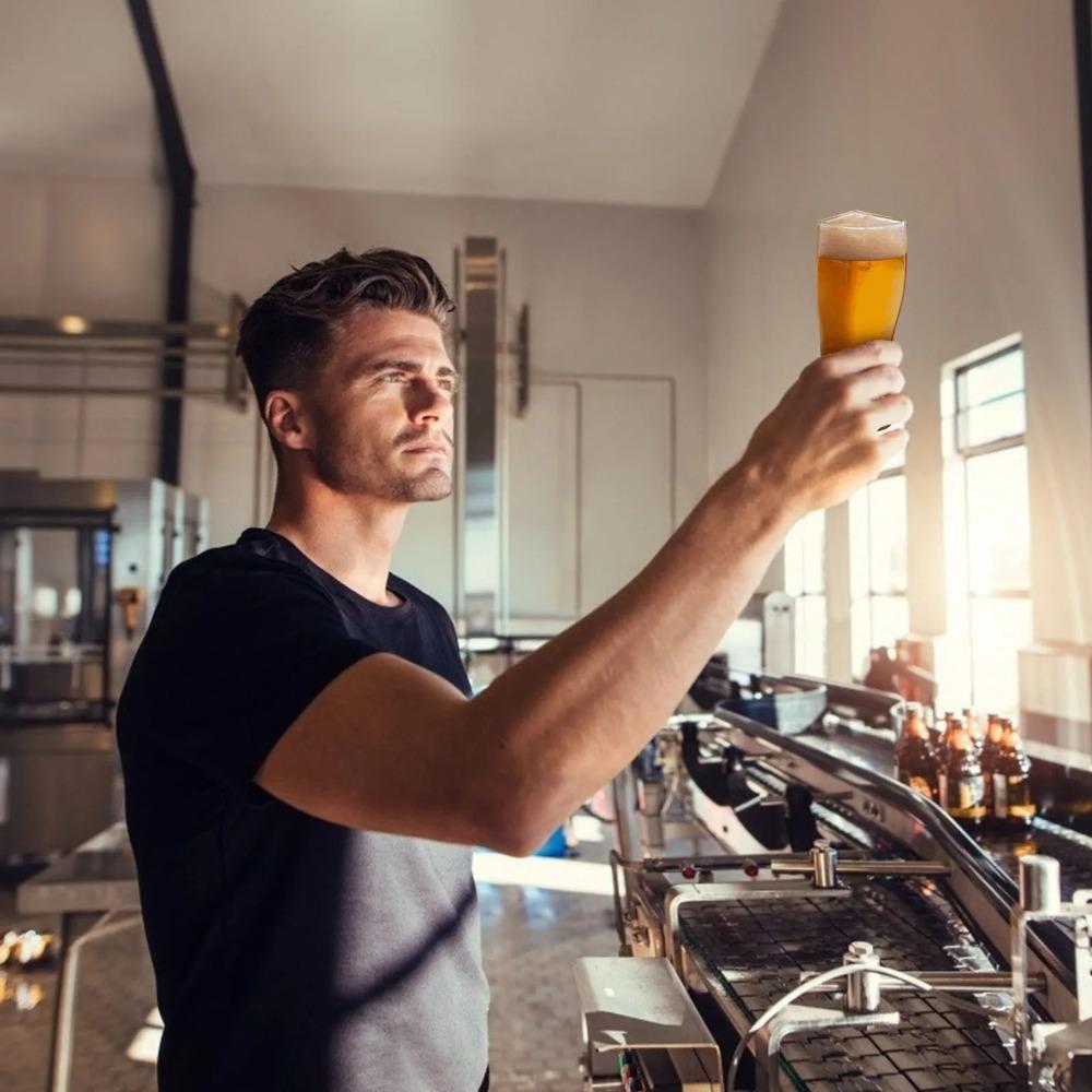 4pcs Acrylic Wine Glass Transparent Beer Cup Funny Beer Mug  Club