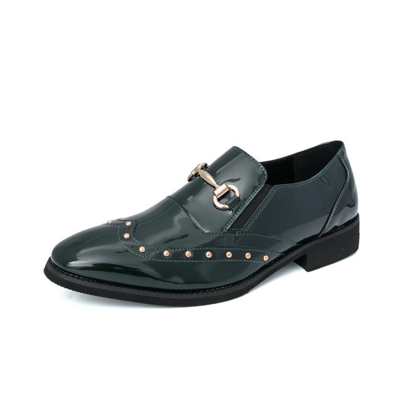 Men s Large Size Rivet Patent Leather Loafers Slip-ons for Hairdressers 46 зелёный