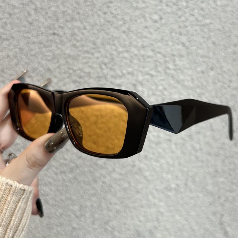 Square Sunglasses Fashion Unique Designer Men Women Cool Shade Outdoor Black White Frame Luxury Eyewear Uv400