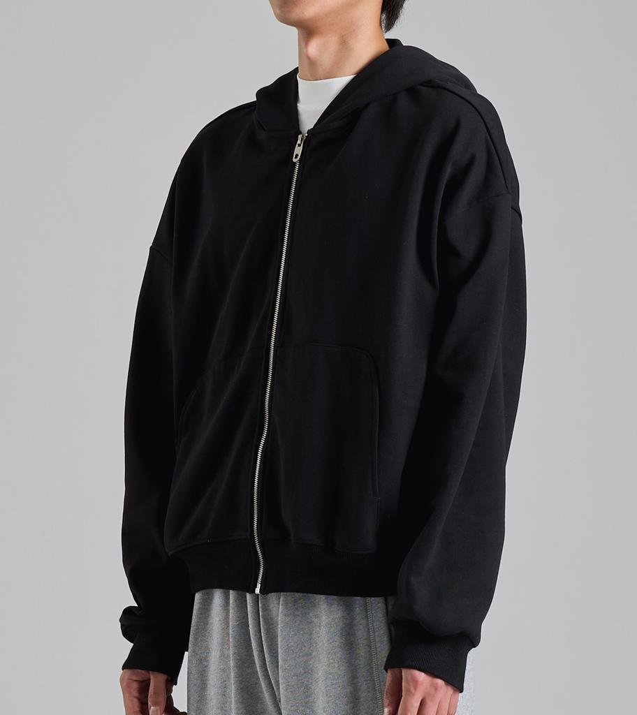 Button Seoul Round Pocket Minimalist Zip-Up Hoodie (Black)