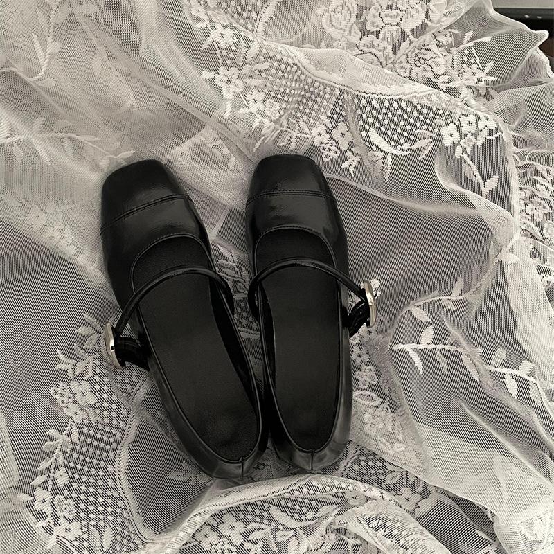 

Модные французские ретро туфли на толстом квадратном каблуке с серебристым квадратным носком, женские туфли 2025 года, летняя юбка, легкие туфли Мэри Джейн 39 чёрный