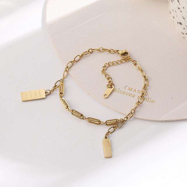 

Модные индивидуальные бирки с английскими буквами, женские ожерелья из нержавеющей стали, женские весенние вечерние украшения, аксессуары для рук для девочек