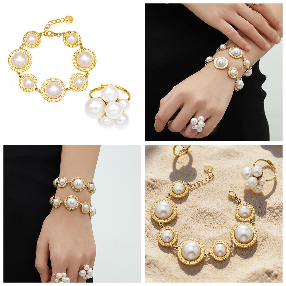 Chic Stainless Steel Bead Ring Bracelet: Elegant European-American Light Luxury Jewelry Set