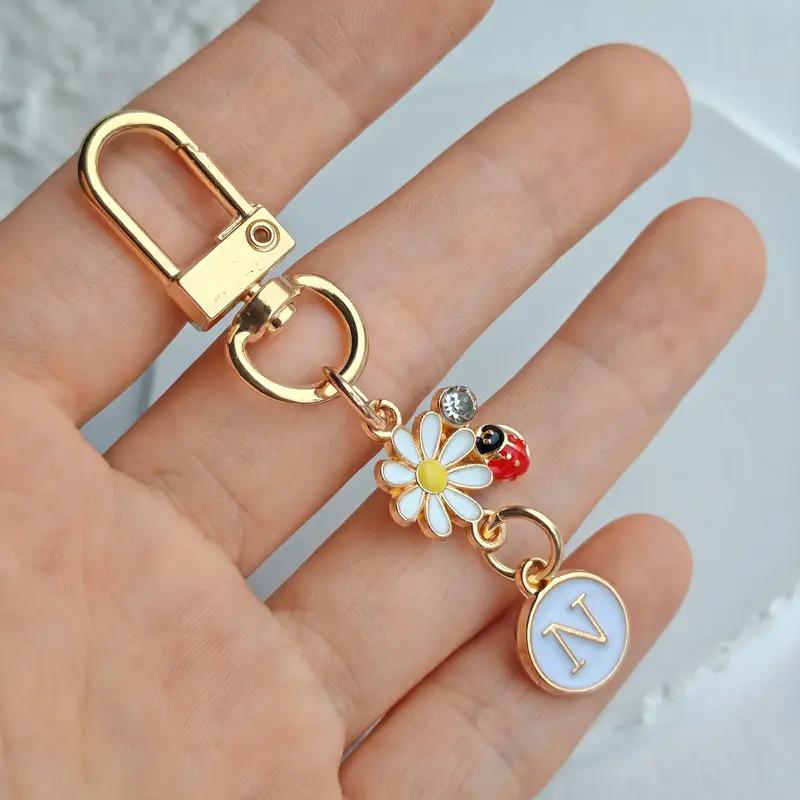 Ladybug A-Z Alphabet Pendants Keyring Initials 26 Letters Keychains Handbag Ornaments Diy Girls Kids Jewelry Gifts