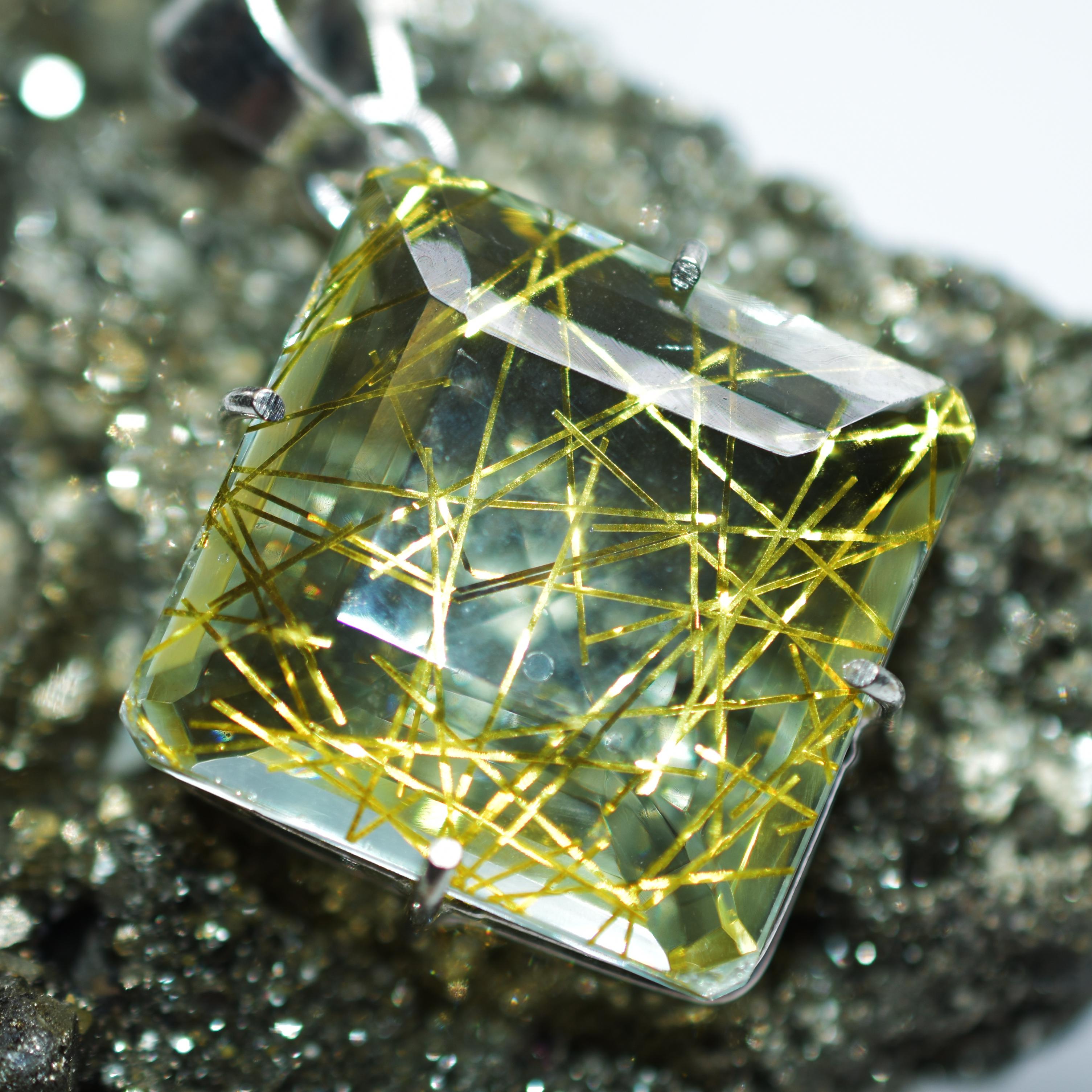 

Natural Sterling 925 Silver Yellow Topaz Pendant Square 84.60 Ct Gems CERTIFIED my-346-k 46.5 mm approx жовтий