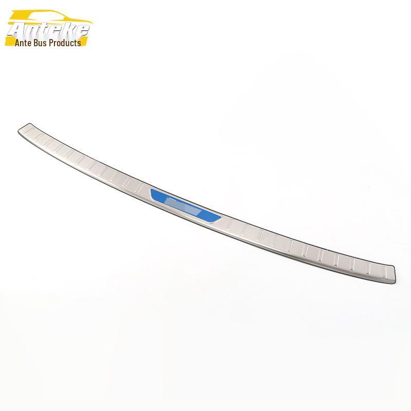 

Защитная накладка заднего бампера Venucia D60: Педаль защиты багажника из нержавеющей стали и декоративная наклейка