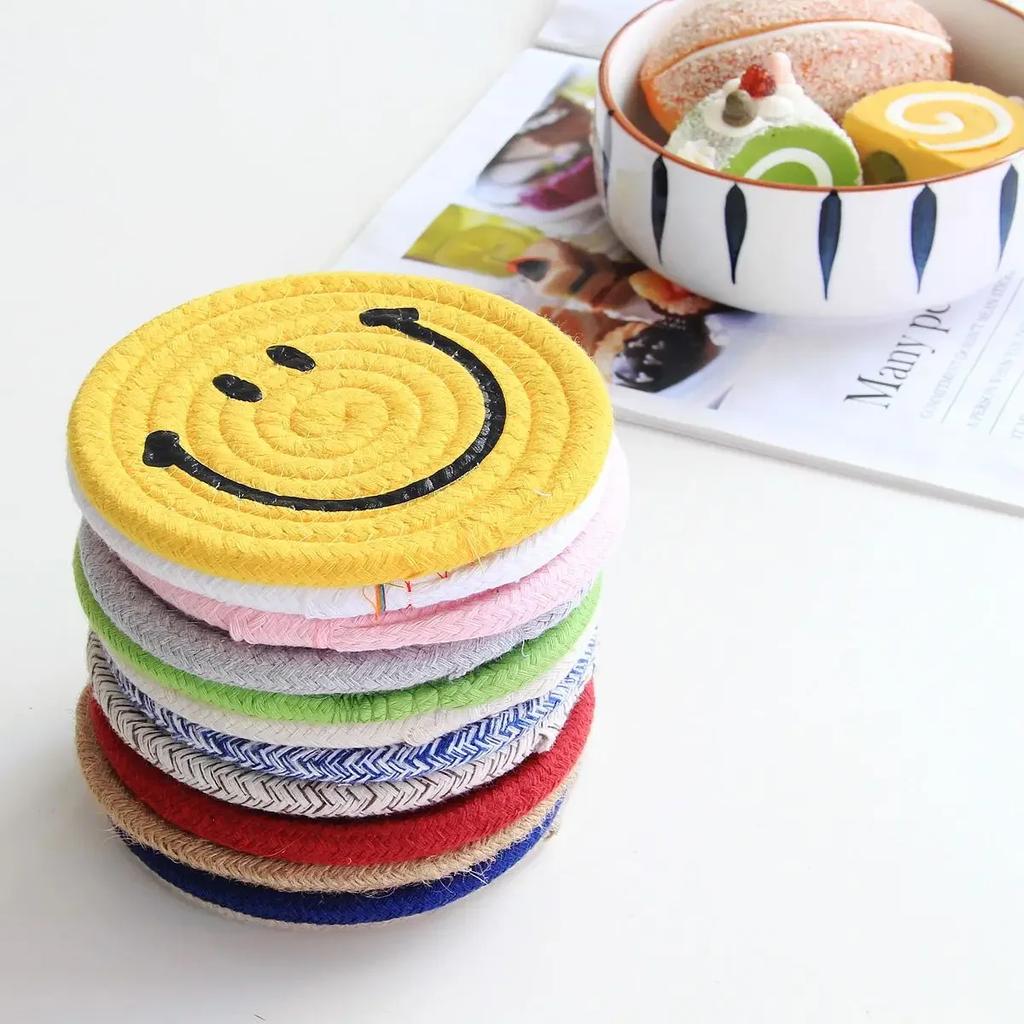 Smile Face Cup Coaster Coffee Drinks Table Mat Protective Placemat Cup Holder Heat Insulation Pad Kitchen Accessories Home Decor