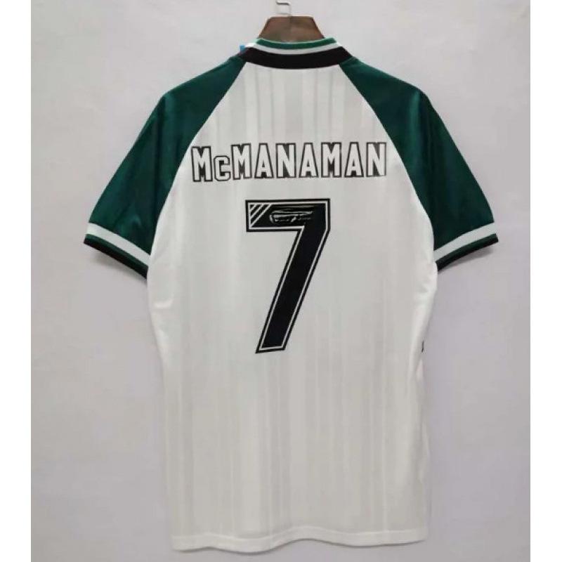 2006/07 season AC Milan home and away jersey No. 22 star KAKA retro jersey Barcelona short sleeve