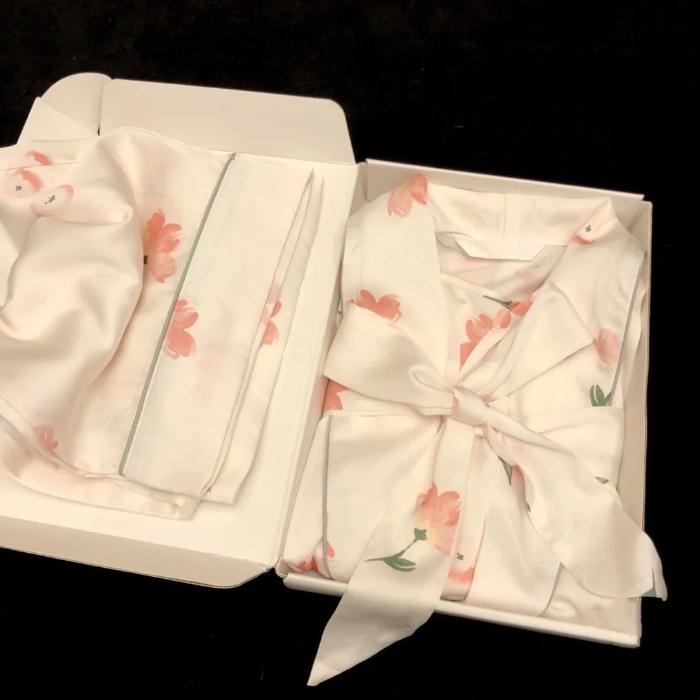 

Женская пижама Butterfly Streetwear с V-образным вырезом и пуговицами, повседневная мягкая пижама для женщин, осень-зима, новая одежда для сна L вишня