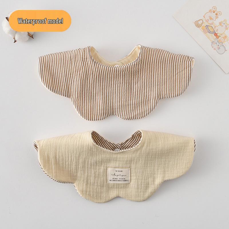 Dwustronny, wodoodporny śliniaczek dla niemowląt w stylu koreańskim z płatkami, wykonany w 100% z gazy bawełnianej