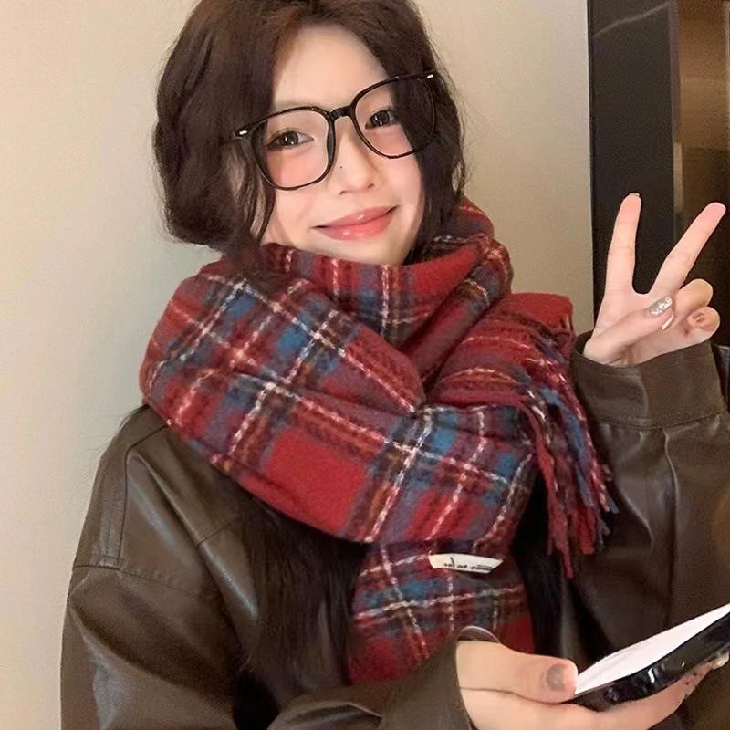 Christmas plaid scarf women's new winter versatile imitation cashmere shawl thickened warm couple fringed scarf
