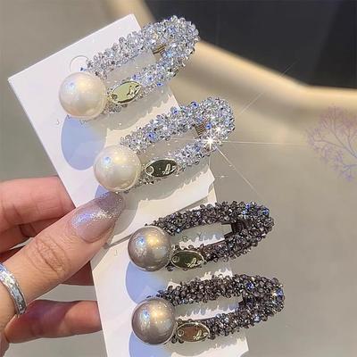 Fermaglio per capelli a becco d'anatra con perle e frangia di strass, stile coreano