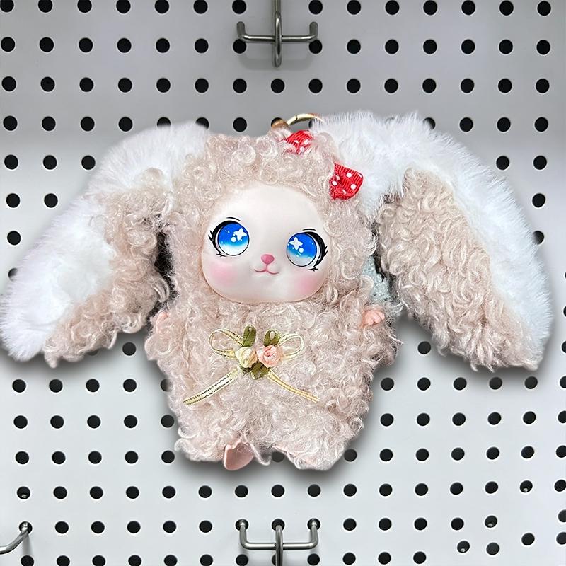 Cute Plush Doll Keychain With Soft Curly Fur And Adorable Big Eyes Perfect For Bag Decor Birthday Gifts For Kids Girls