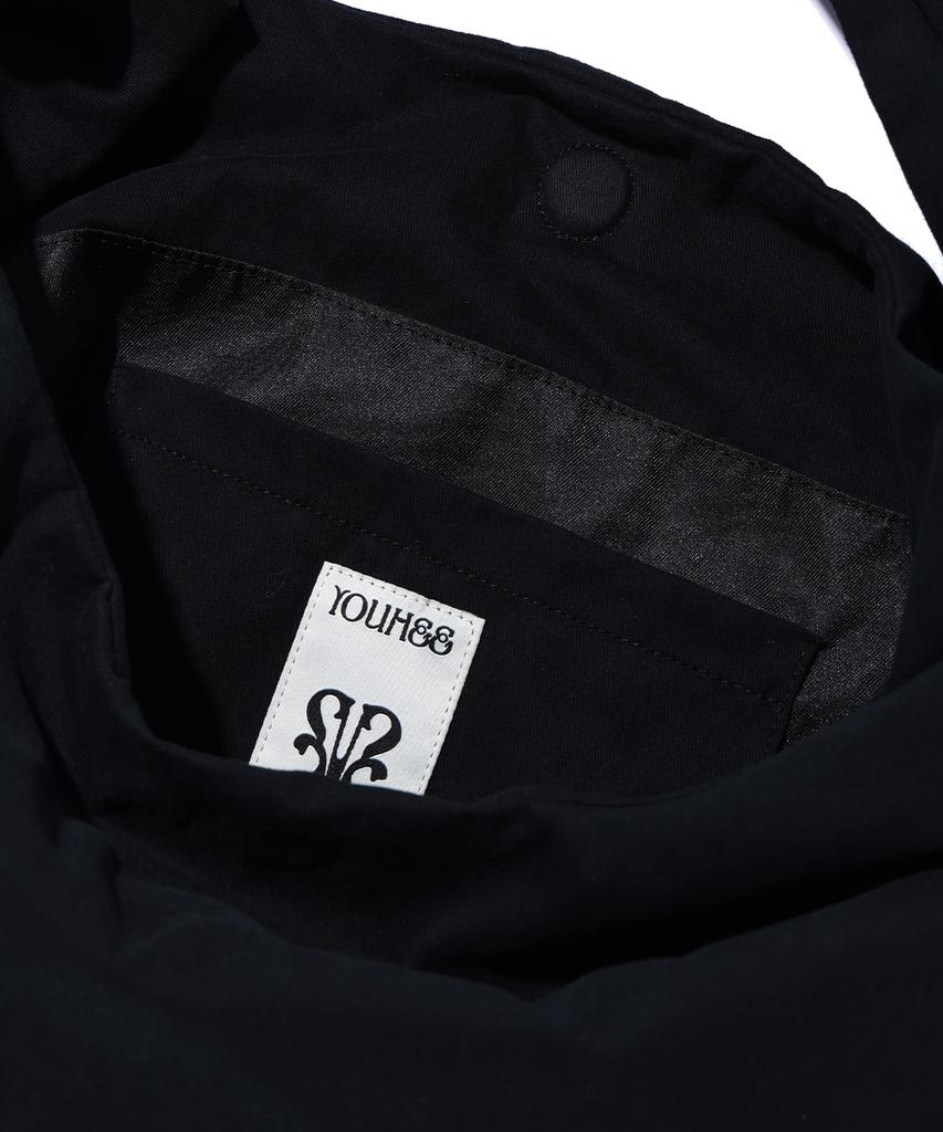 Youhee Lettering Big Bag Black