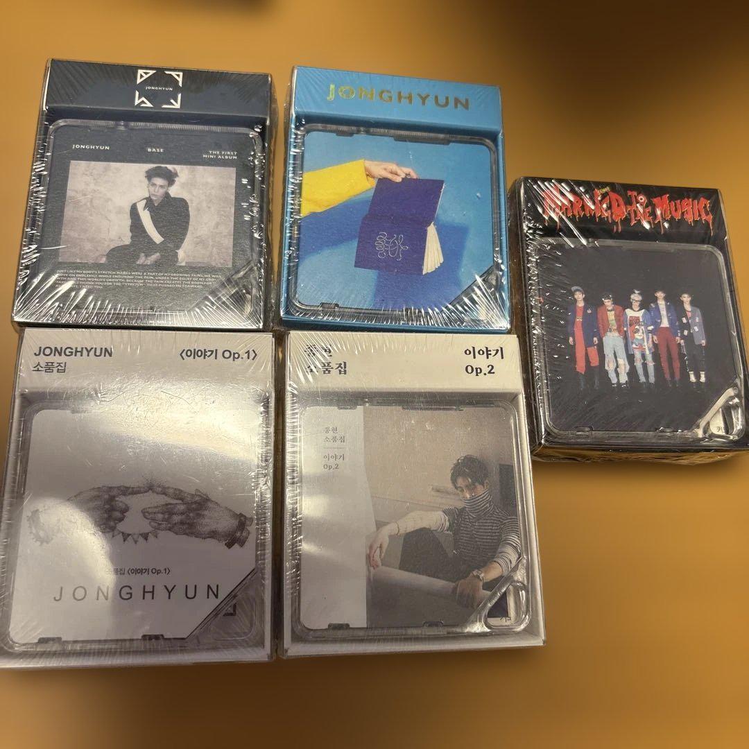 

[USED] SHINee Jonghyun Kino Album