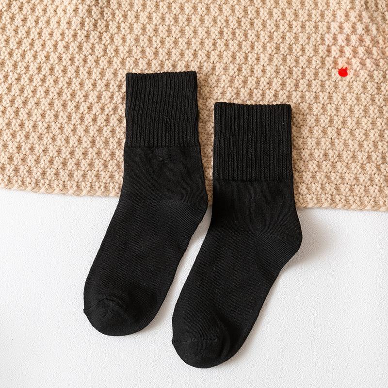 

10 Pairs of Autumn and Winter Women s Mid-calf Solid Color Cotton Socks, High-seam Cotton Comfortable Women s Socks 10 pairs чорний