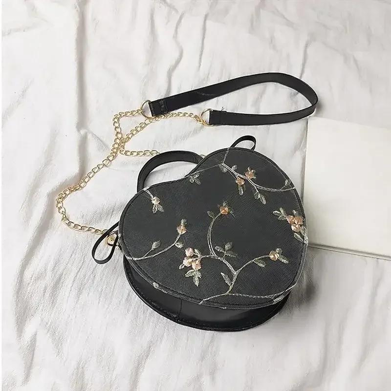 Fashionable Lace Peach Heart Small Bag Women New Trend Ladies Cross Stitch Shoulder Bag Personalized Hand-held Shoulder Bags
