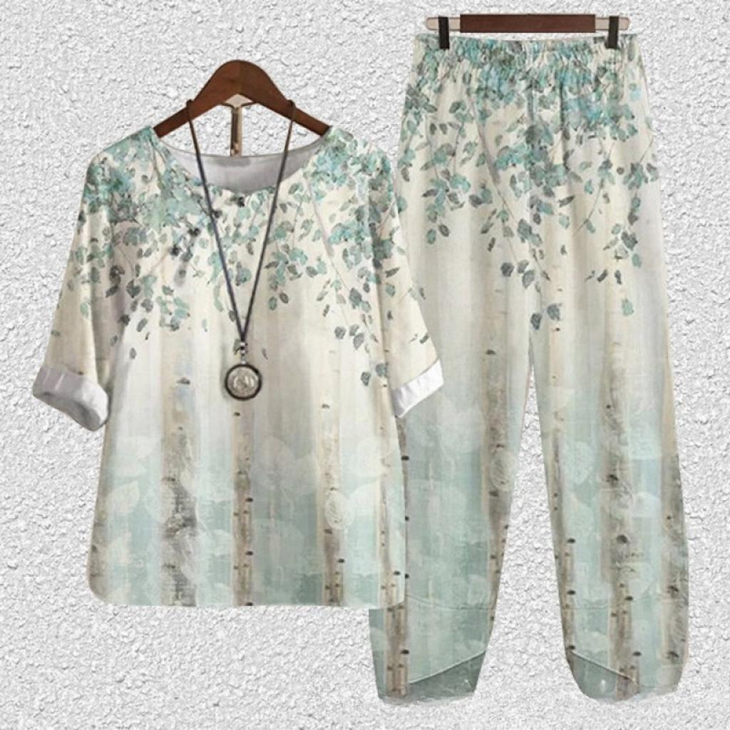 Women's Loose Fit Floral Printed Two Piece Outfit Half Sleeve T-Shirt Elastic Waist Pantsuit