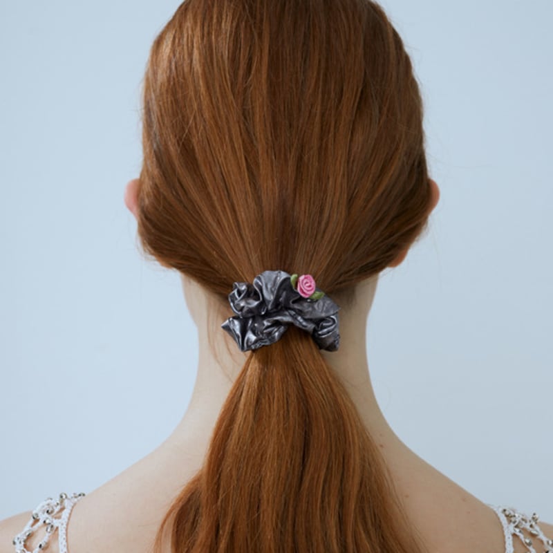 Mellotory Rose Metal Scrunchie (deep Gray)