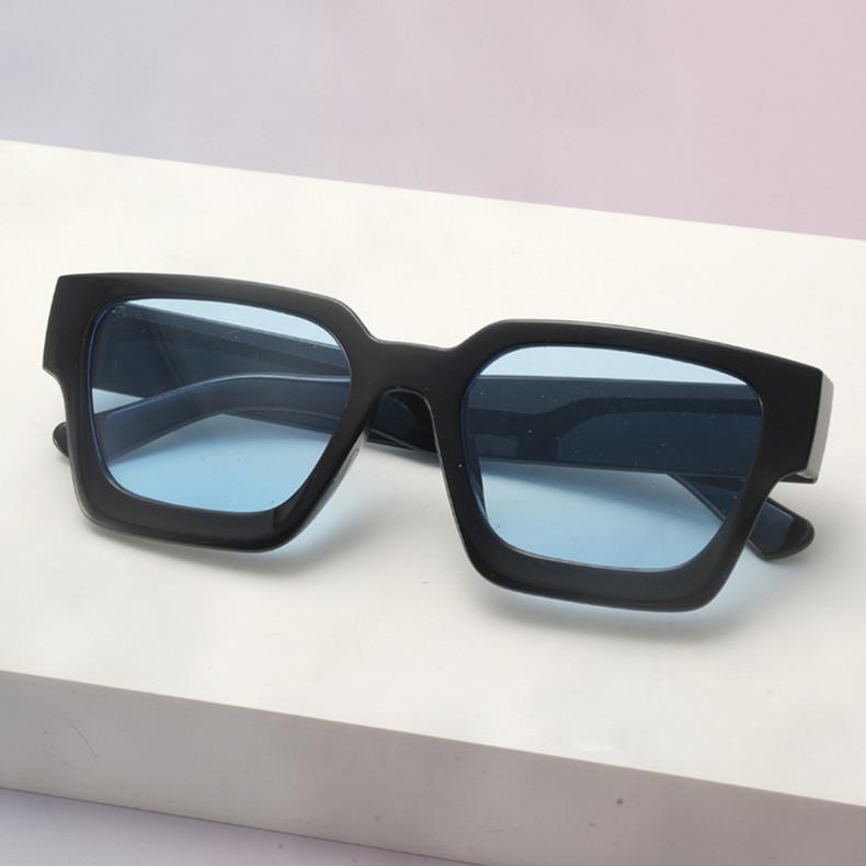 Minimalist Thick Frame Square Sunglasses With Uv400 For Fashionable Women And Men