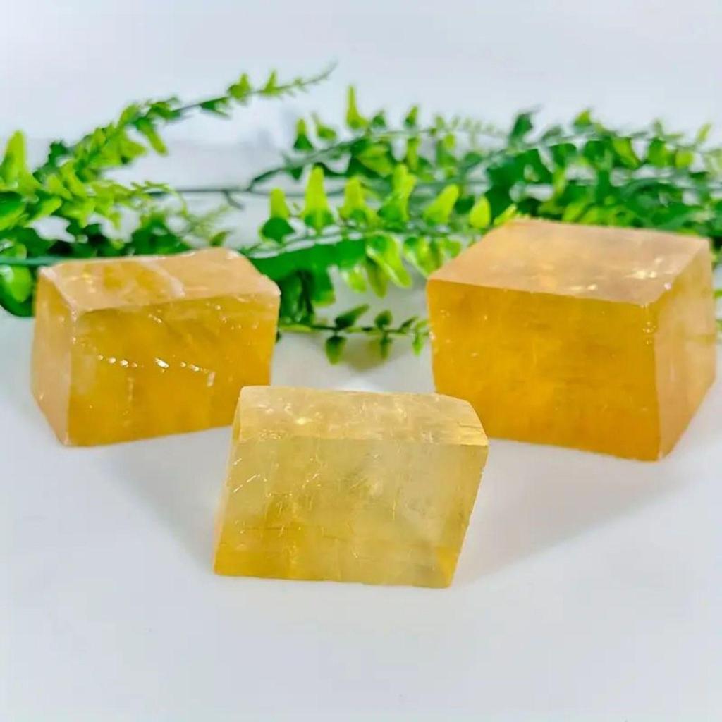 Yellow Iceland Spar Calcite Crystal: Natural Specimen & Collectible Ornament.