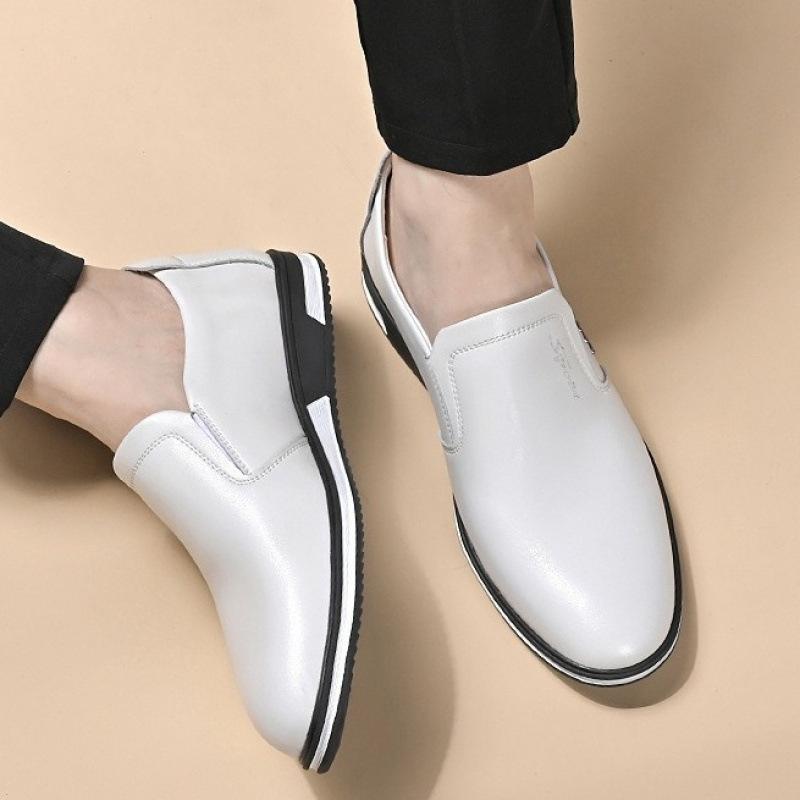 Large Size Men's Leather Shoes Soft Sole Formal Wear Casual One-pedal Single Shoes Breathable Hiking Shoes