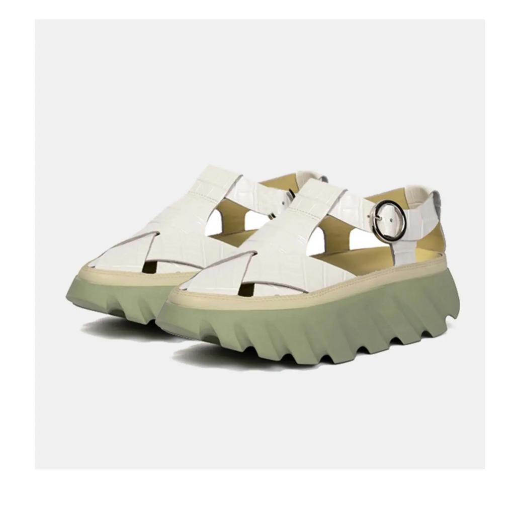 Fashion 2025 Spring Summer Thick-Soled Closed-Toe Sandals for Women Cowhide Casual Outdoor Beach Shoes Platform Hollow Roman Shoes