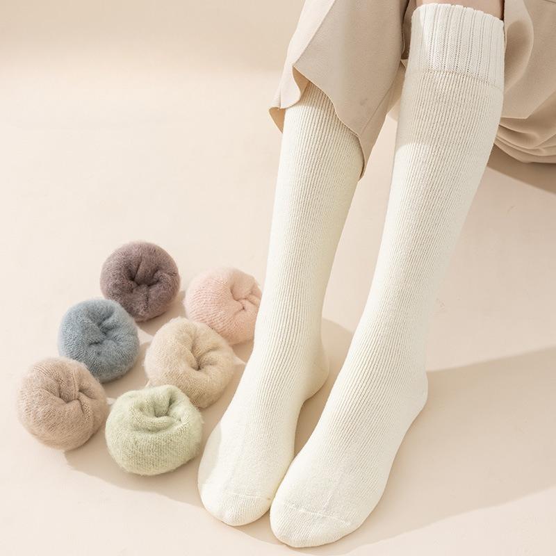 Women's Calf Socks for Autumn and Winter Warmth, Thickened and Fleece Socks, Cashmere Fleece High Thigh-high Long Socks, Knee-length Wool Socks