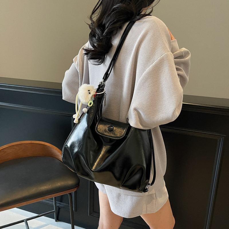 Premium Commuter Big Bag Women's New Popular Fashion Versatile Shoulder Bag Large Capacity Tote Bag