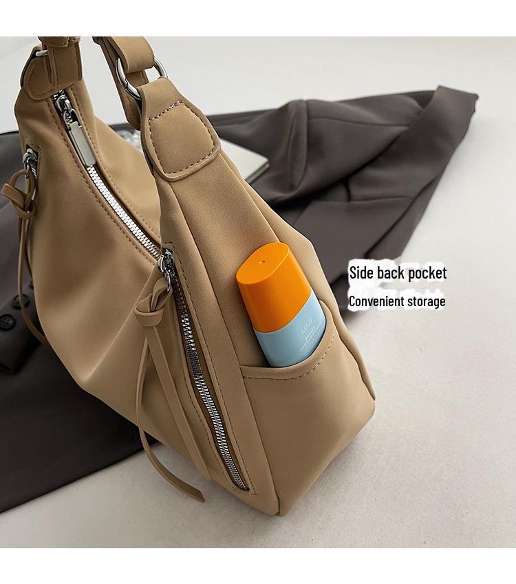 2024 Retro Large-Capacity Women's Contrast Color Shoulder Bag - Autumn/Winter Commuter Pillow Messenger