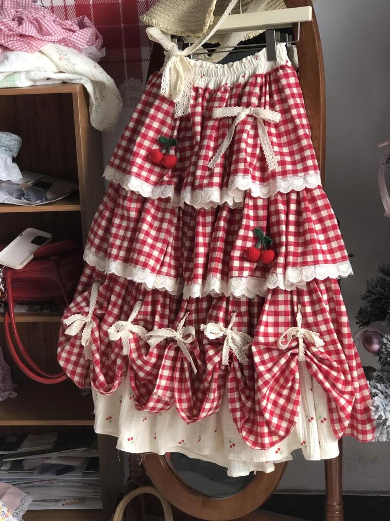 2025 Autumn/Winter Cherry Patchwork Lace Midi Skirt with Multi-Layered Ruffles for Women