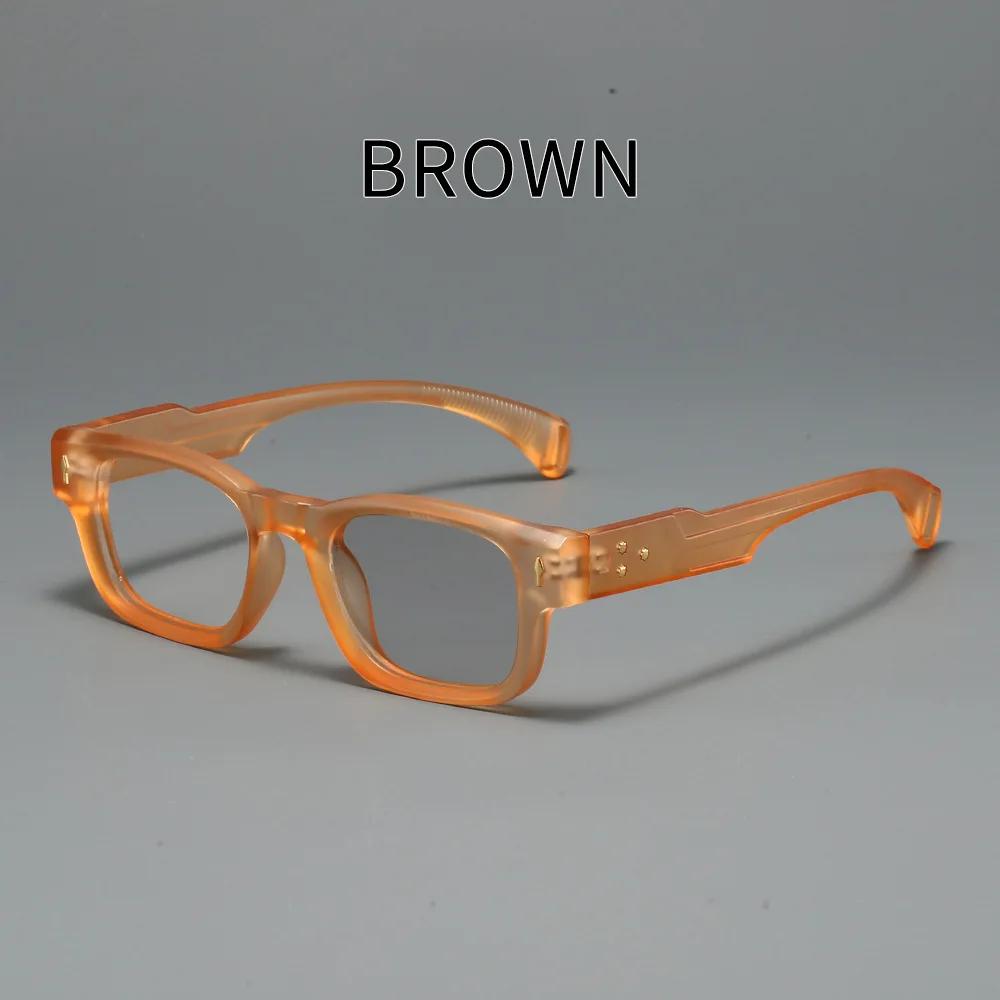 Men Women Classic Square Pochromic Reading Glasses Outdoor Color Changing Anti Blue Light  Far Sight Eyeglasses Diopter To4.0