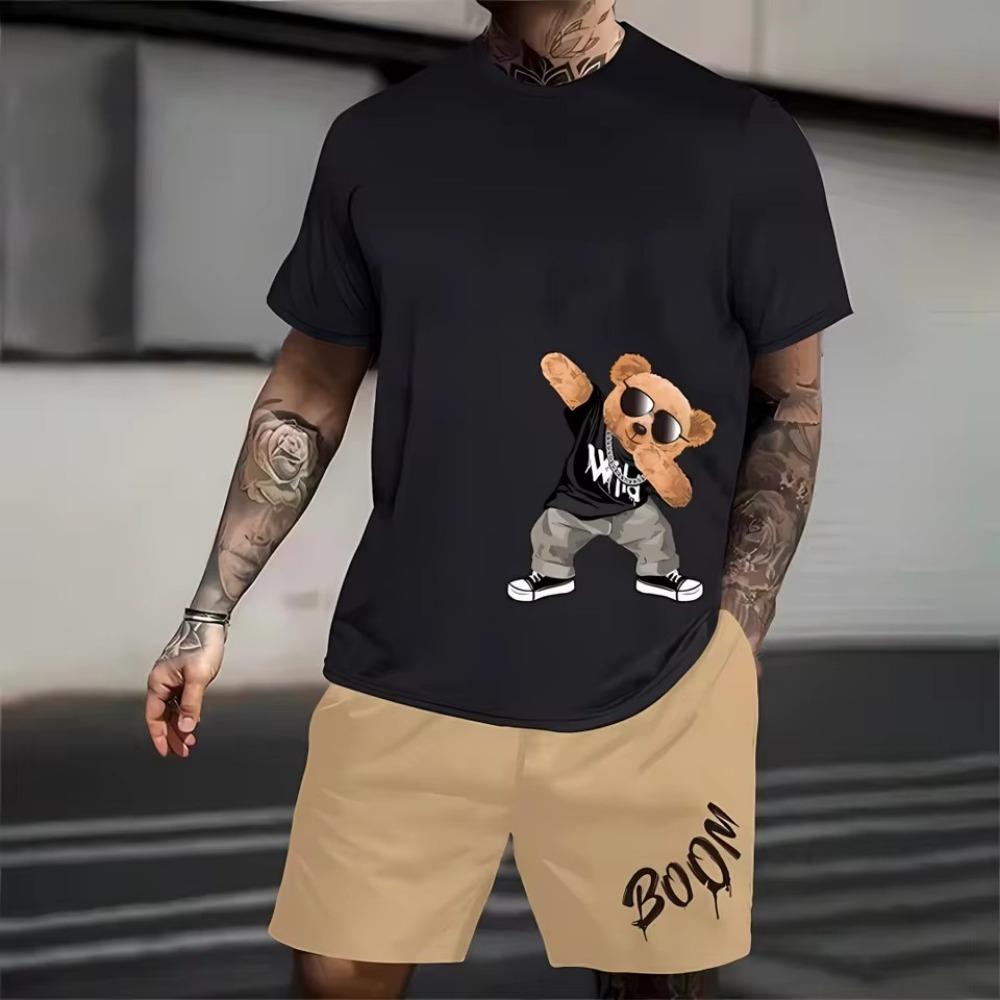 The Summer New Men's Suit Features a Retro Teddy Bear Printed Round-neck T-shirt and Shorts, Knitted Polyester Men's Wear