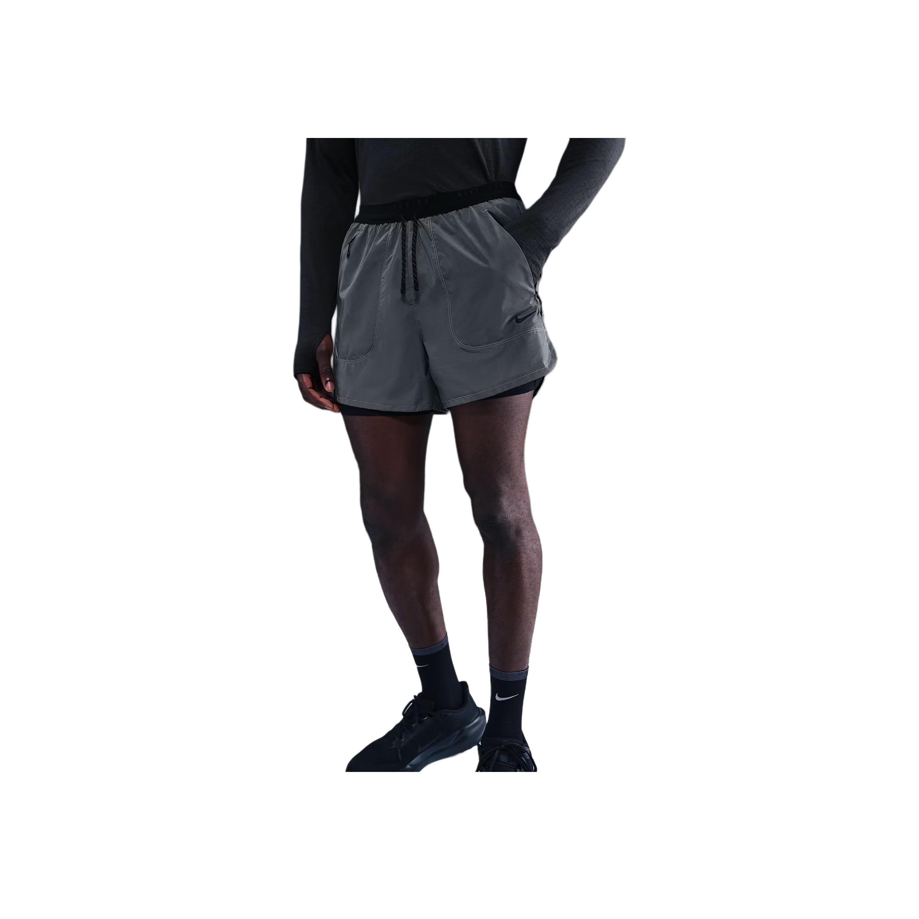 

Nike Reflective Detail Lace-Up Three-Quarter Sports Shorts Men shorts IM6267-010 XXL