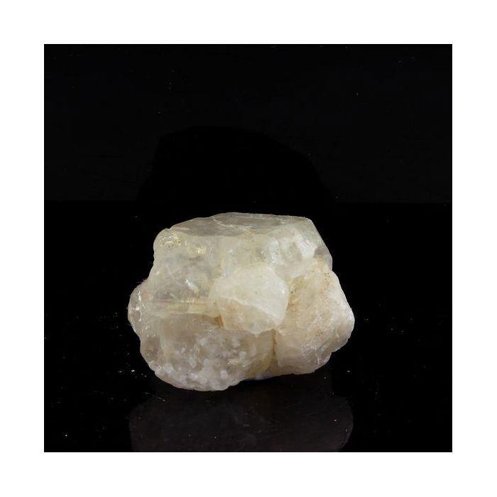 Pierres et Minéraux. Albite. 112.5 ct. Nanarena Besakoa, Betroka, Anosy, Madagascar.