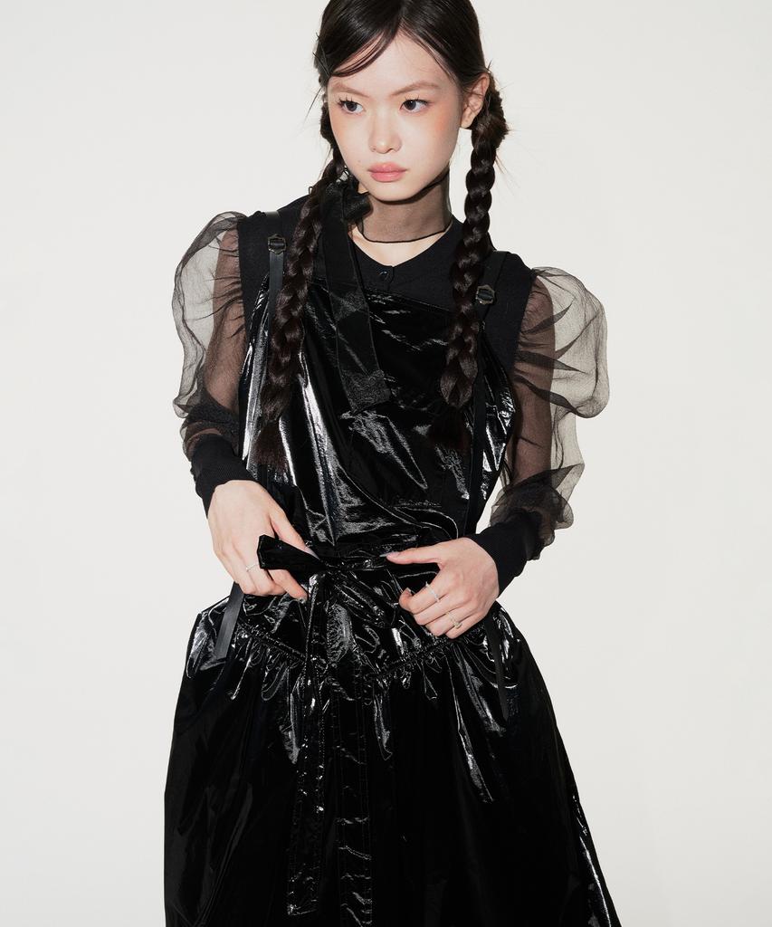 Eipeuleonwei Bubblegum Black Apron Dress