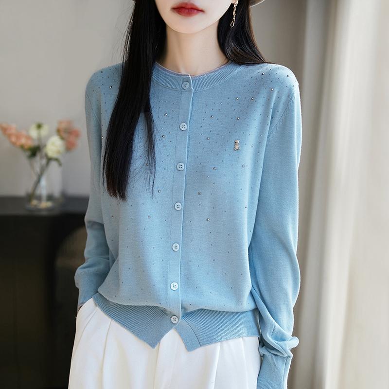 Women's Lightweight 50% Wool 50% Mulberry Silk Cardigan - 4-Season Versatile Knitwear for All-Year Comfort & Style